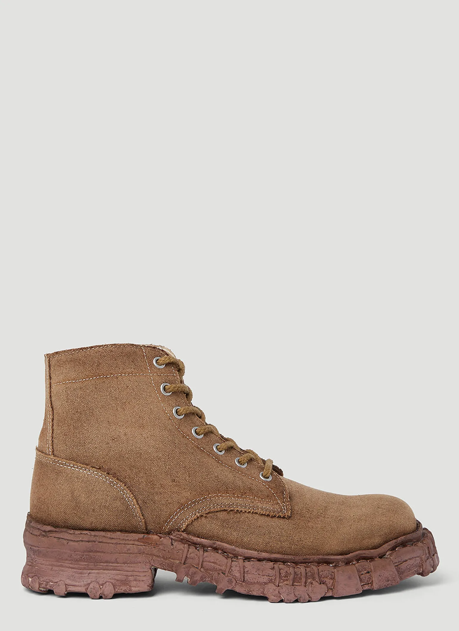 Vintage-Like Sole Boots