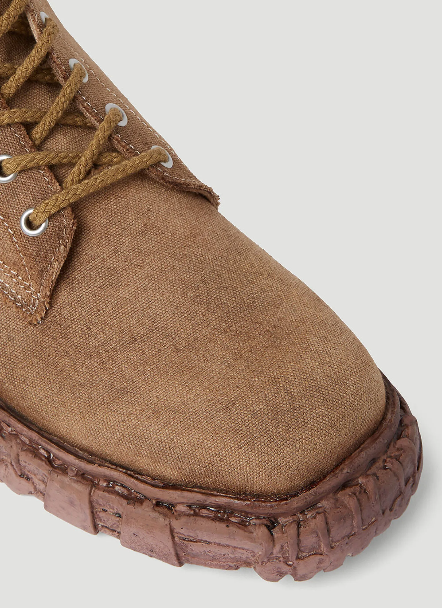 Vintage-Like Sole Boots